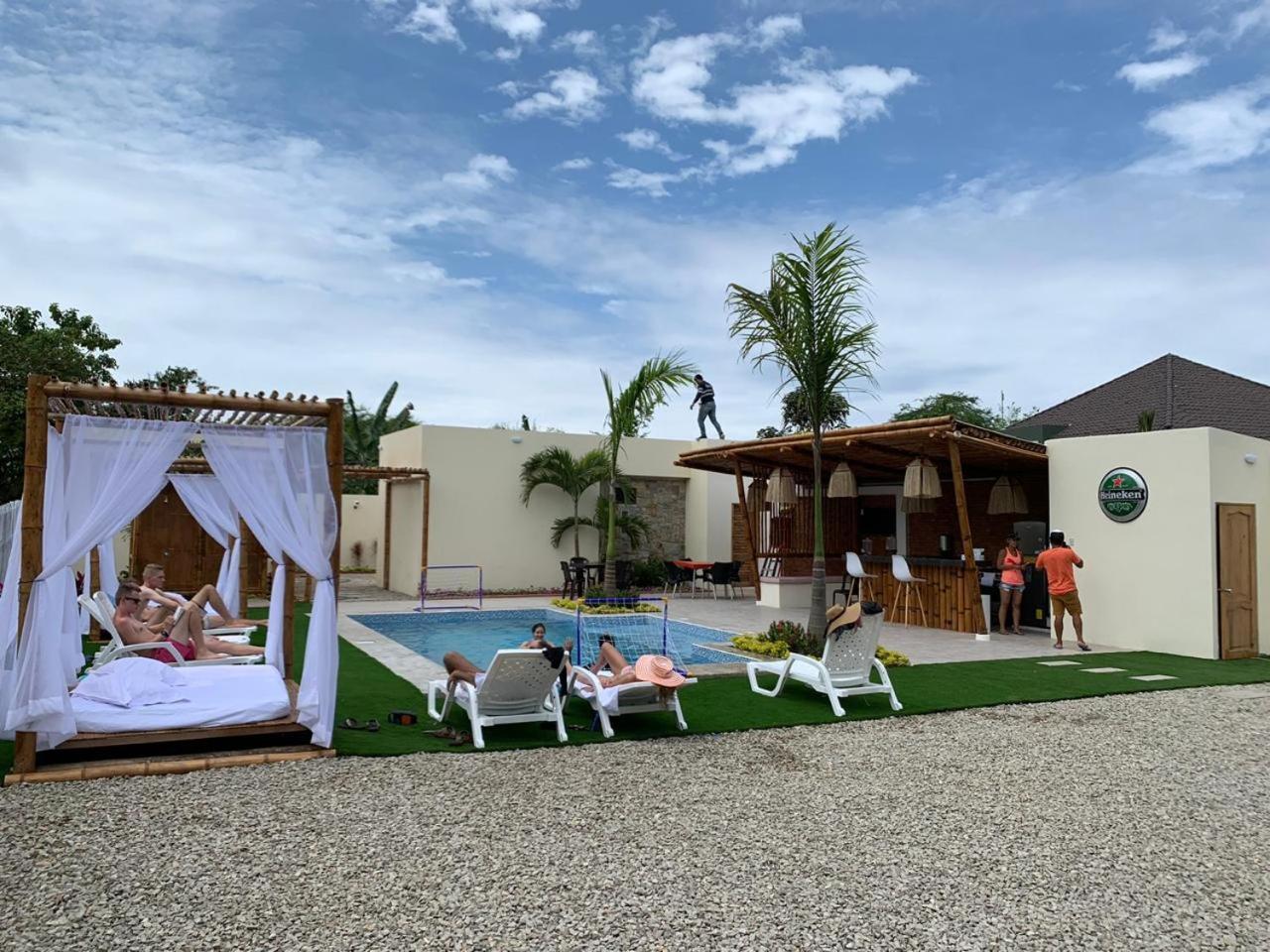 ホテル Pop House Montañita エクステリア 写真